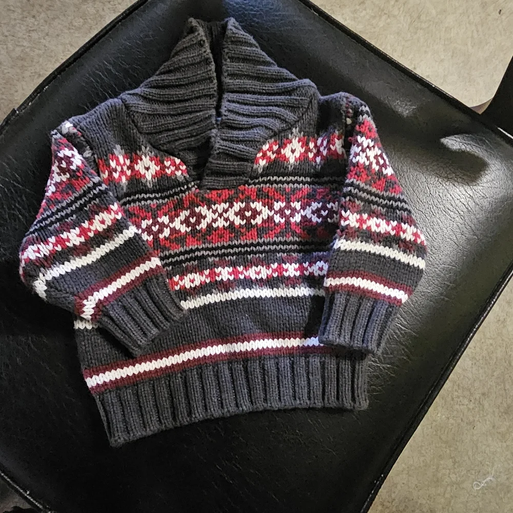The Children's Place Fair Isle Sweater Shawl Neck Snowflake Striped Knit 6-9mos‎